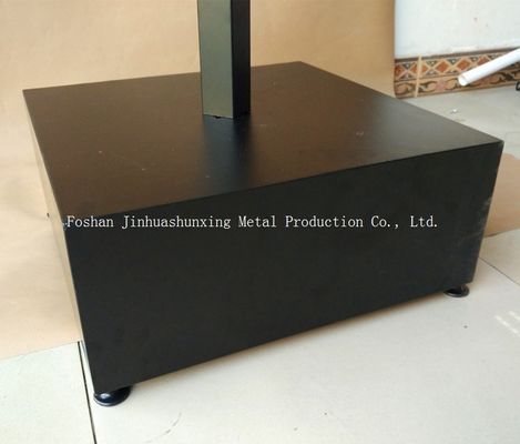 Os acessórios do carro de L700mm W700mm indicam a cremalheira, suportes de exposição do capacete com gancho