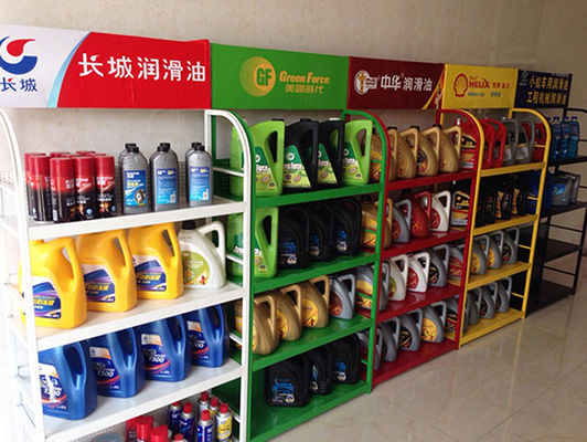 Os acessórios arquivando feitos sob encomenda do carro do supermercado indicam para submeter o branco amarelo verde