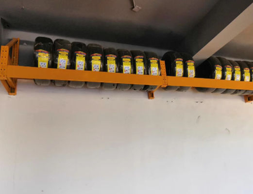 A cremalheira feita sob encomenda do LH Logo Heavy Duty Tire Rack, pneu de tapeçaria submete a cremalheira de exposição engrossada, de aço para a loja