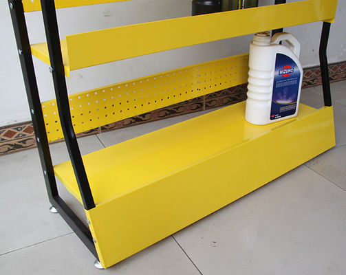 Prateleiras autônomas do metal amarelo da série da cor 4 para a loja dos acessórios do carro